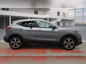 Used Nissan Qashqai 2018 for sale - 77507862: Photo