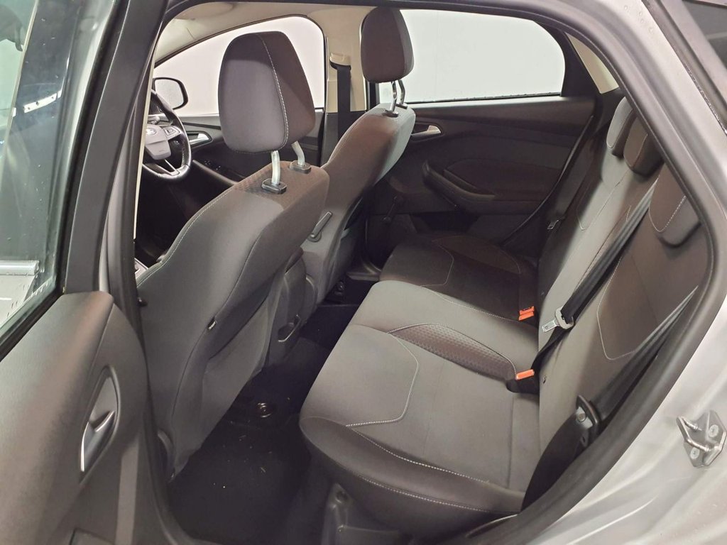 Used Ford Focus 2015 for sale - 77212503: Photo 10