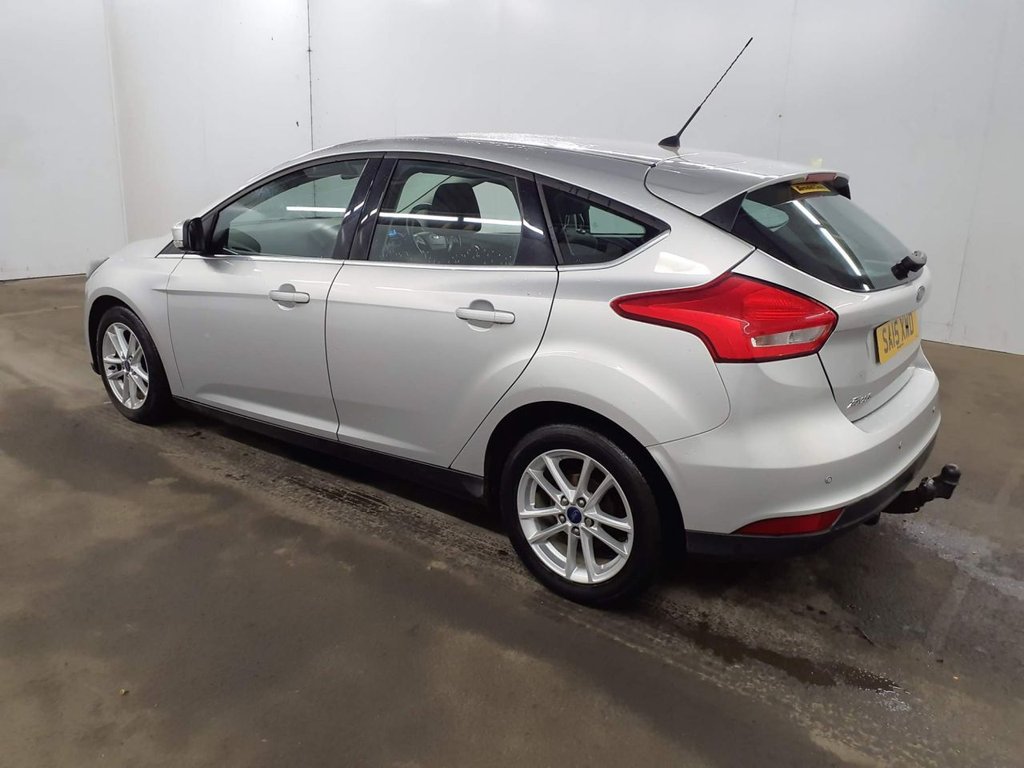 Used Ford Focus 2015 for sale - 77212503: Photo 5