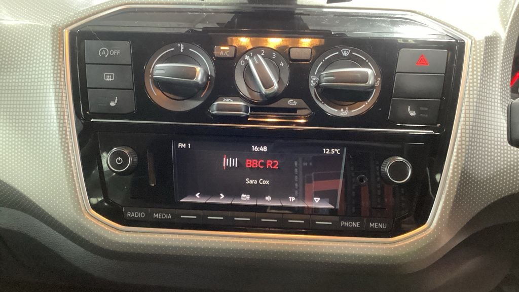 Used Volkswagen up! 2020 for sale - 76345659: Photo 9