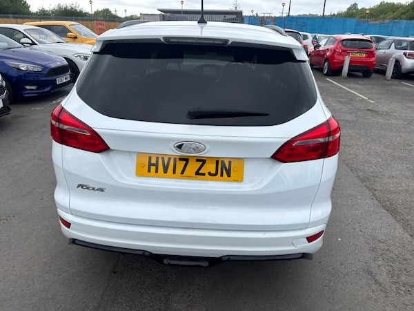 Used Ford Focus 2017 for sale - 74529035: Photo 10