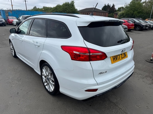 Used Ford Focus 2017 for sale - 74529035: Photo 5