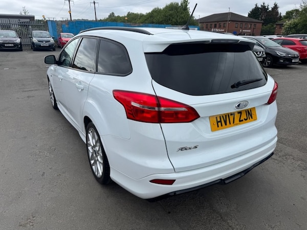 Used Ford Focus 2017 for sale - 74529035: Photo 7