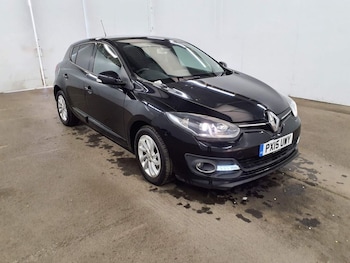 2015 (15) - 1.5 Turbo Diesel (DCI), Dynamique (Sat Nav), ENERGY Edition, 5 Door, Manual