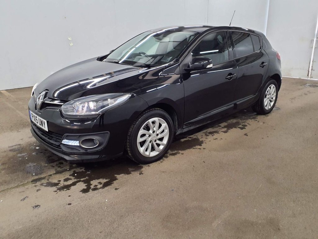 Used Renault Megane 2015 for sale - 77765393: Photo 4