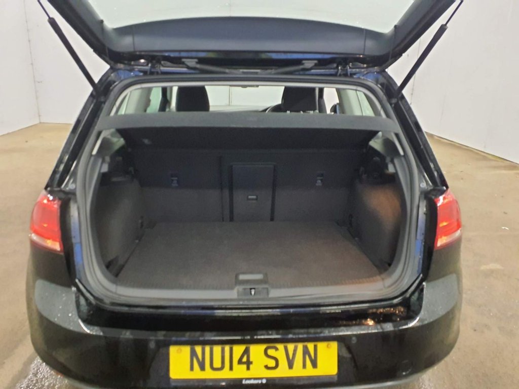 Used Volkswagen Golf 2014 for sale - 77356106: Photo 9