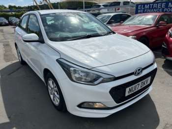Used Hyundai i20 2017 for sale - 74511511: Photo