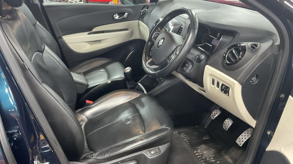 Used Renault Captur 2019 for sale - 77356475: Photo 8