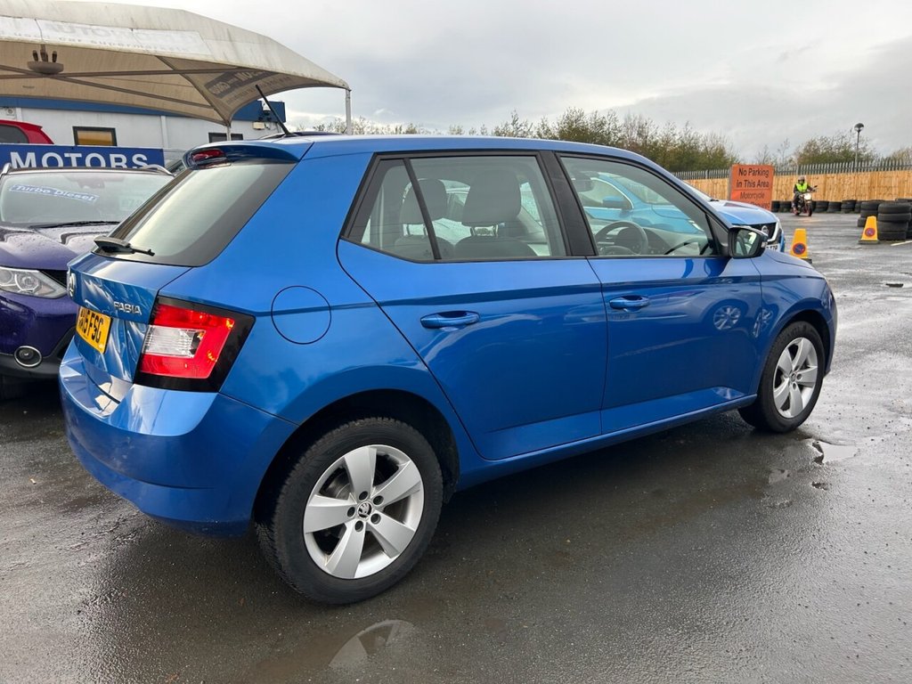 Used Skoda Fabia 2015 for sale - 76454664: Photo 42