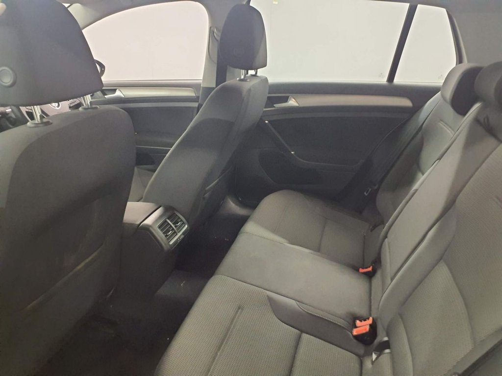 Used Volkswagen Golf 2016 for sale - 78044870: Photo 10
