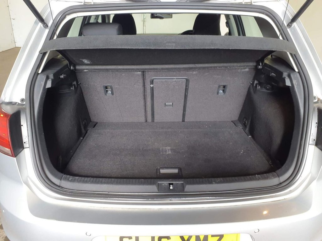 Used Volkswagen Golf 2016 for sale - 78044870: Photo 7