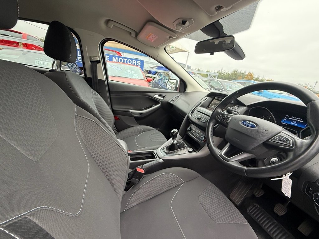 Used Ford Focus 2016 for sale - 76163407: Photo 2