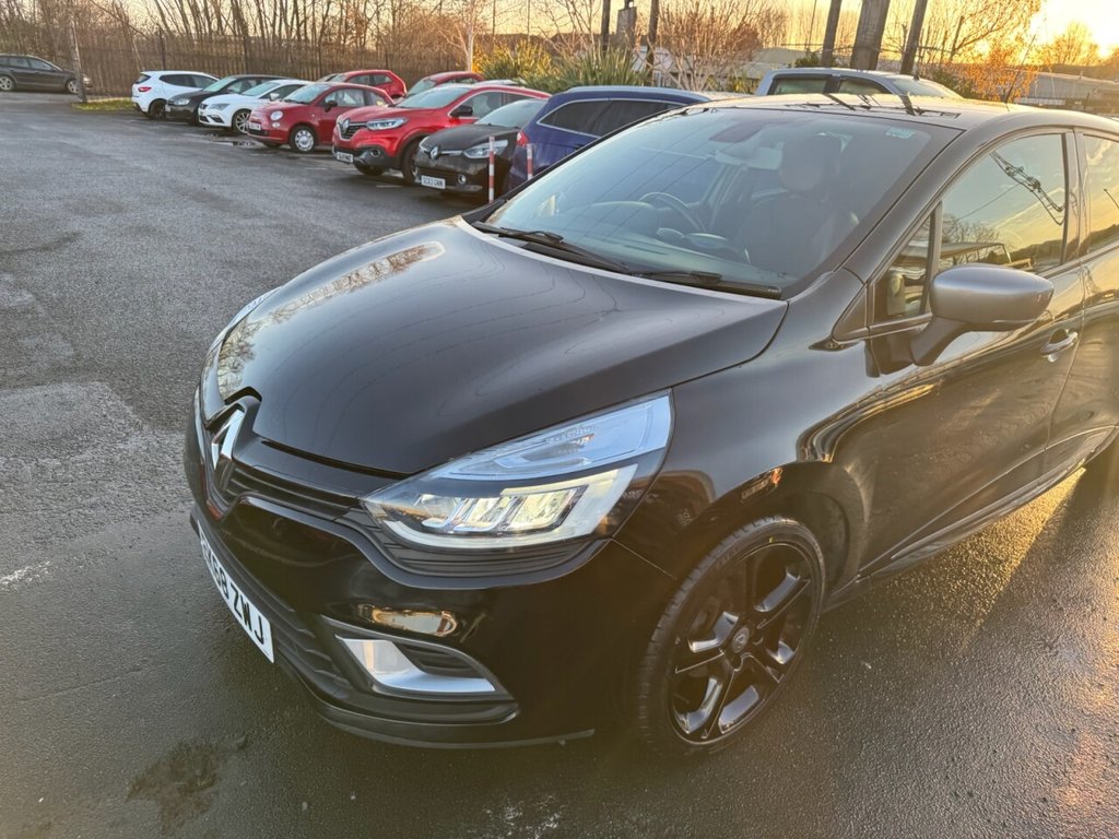 Used Renault Clio 2018 for sale - 76768402: Photo 29