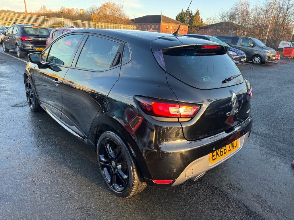 Used Renault Clio 2018 for sale - 76768402: Photo 37