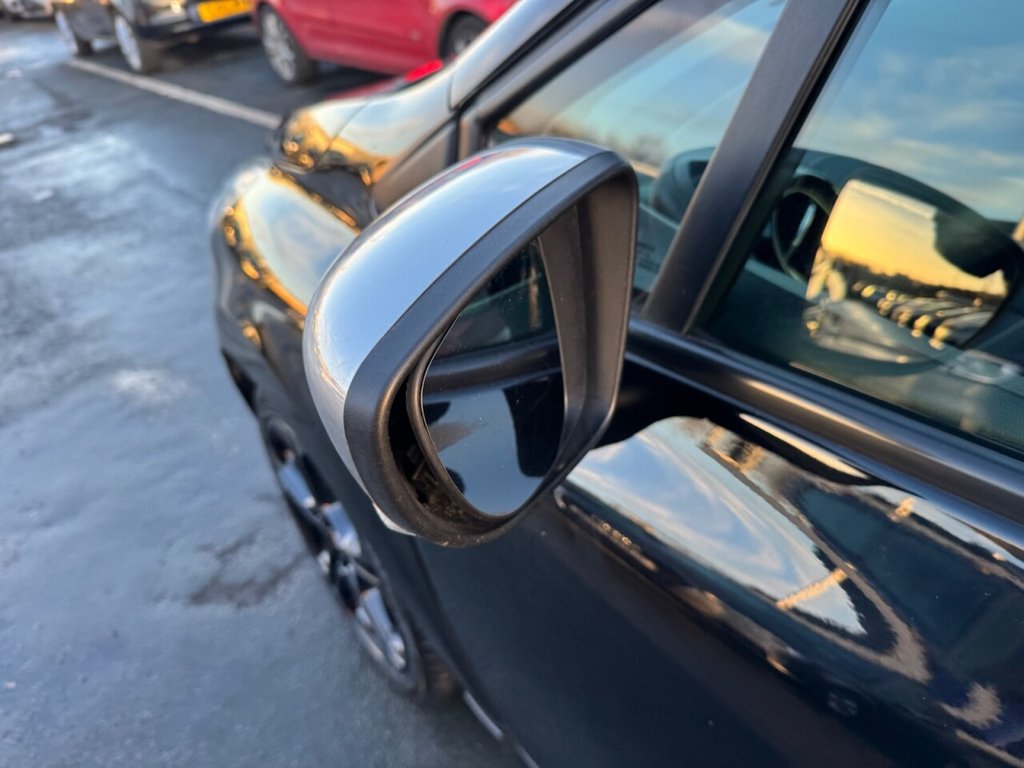 Used Renault Clio 2018 for sale - 76768402: Photo 41