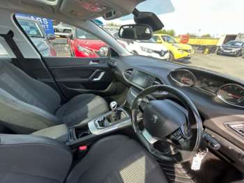 Used Peugeot 308 2018 for sale - 74367924: Photo