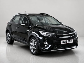 Used Kia Stonic 2018 for sale - 79233686: Photo