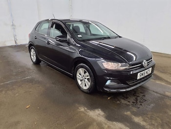 Used Volkswagen Polo 2018 for sale - 77498914: Photo