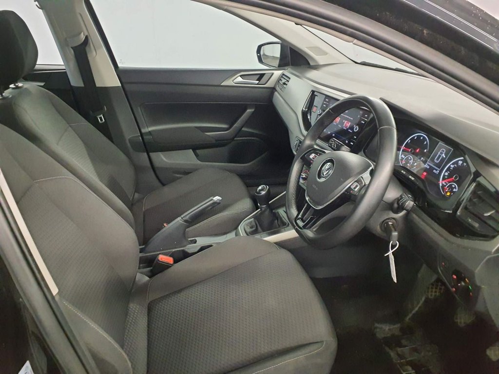 Used Volkswagen Polo 2018 for sale - 77498914: Photo 2