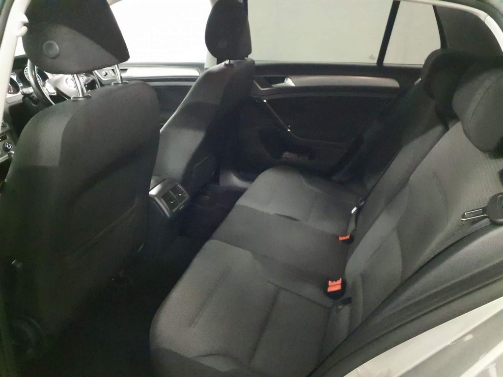 Used Volkswagen Golf 2017 for sale - 77905300: Photo 10