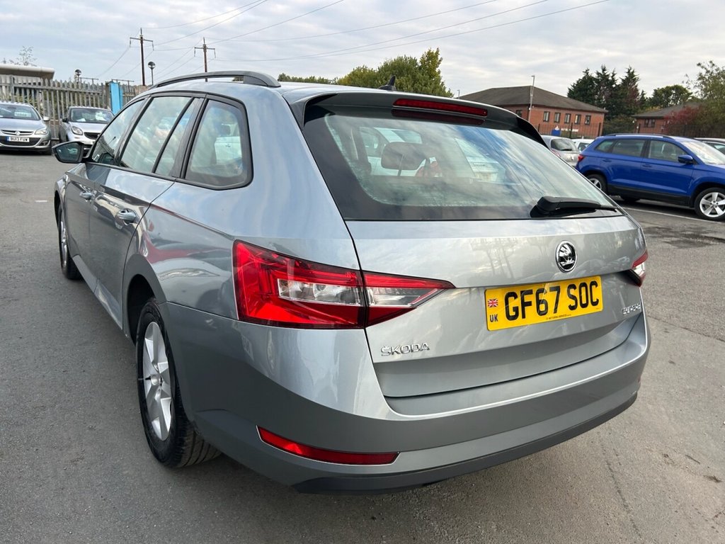 Used Skoda Superb 2017 for sale - 76395994: Photo 21