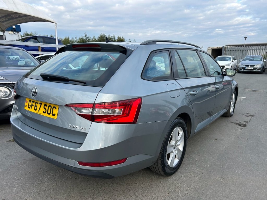 Used Skoda Superb 2017 for sale - 76395994: Photo 33
