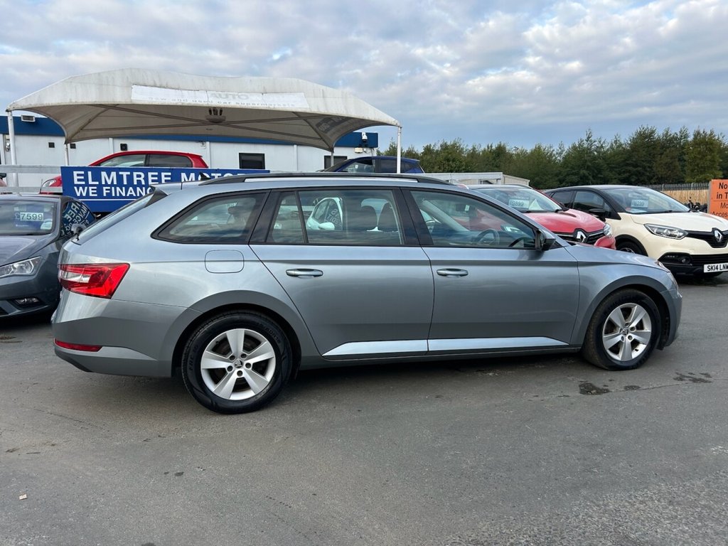 Used Skoda Superb 2017 for sale - 76395994: Photo 47