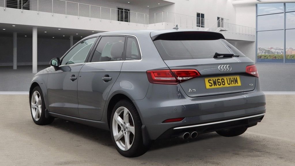 Used Audi A3 2018 for sale - 76821113: Photo 3