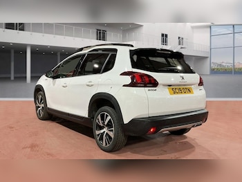 Used Peugeot 2008 2019 for sale - 77693679: Photo
