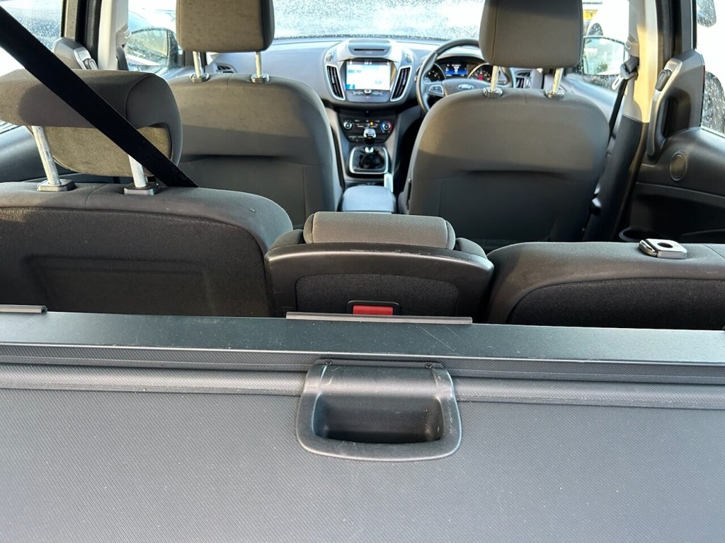 Used Ford Grand C-Max 2018 for sale - 76570538: Photo 38