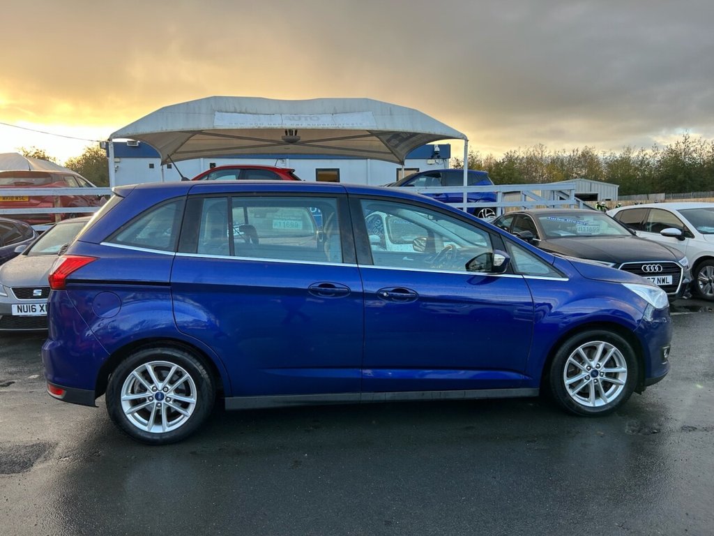 Used Ford Grand C-Max 2018 for sale - 76570538: Photo 49