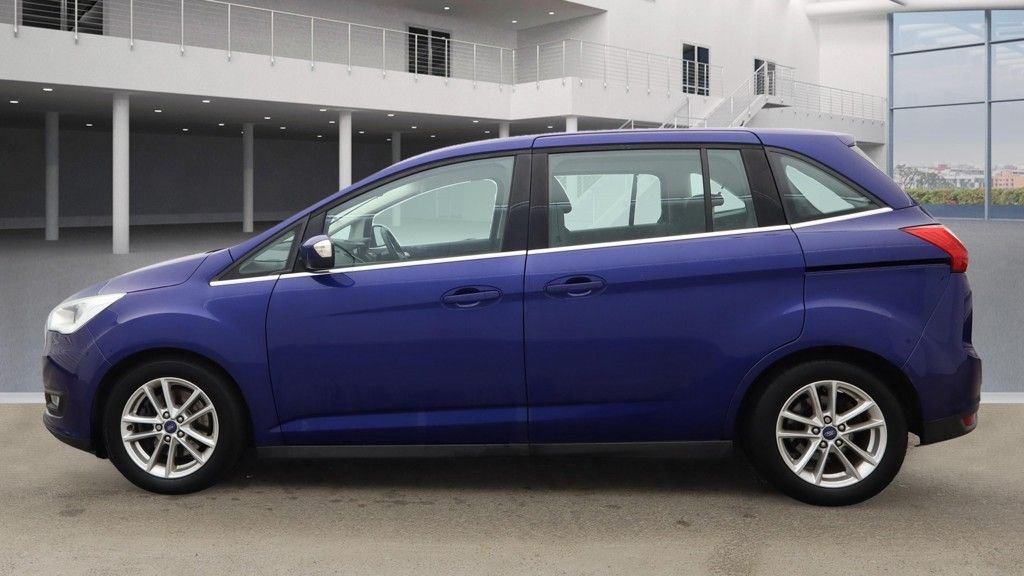 Used Ford Grand C-Max 2018 for sale - 76570538: Photo 6