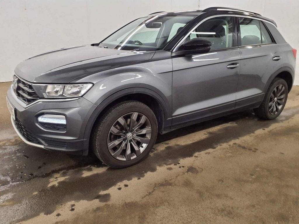Used Volkswagen T-Roc 2018 for sale - 77328281: Photo 4