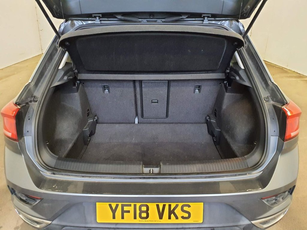 Used Volkswagen T-Roc 2018 for sale - 77328281: Photo 7