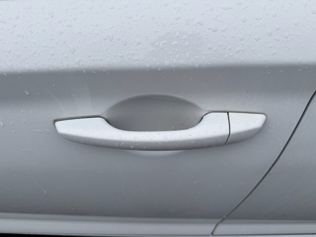 Used Hyundai i30 2018 for sale - 76470143: Photo 47