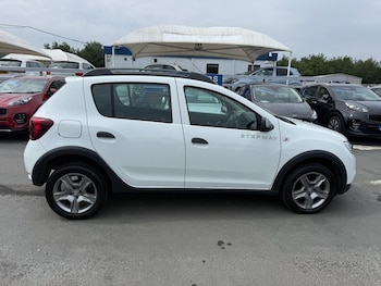 Used Dacia Sandero Stepway 2017 for sale - 78919262: Photo
