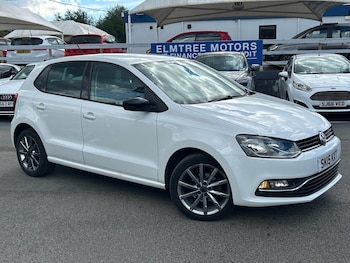 Used Volkswagen Polo 2015 for sale - 75680956: Photo