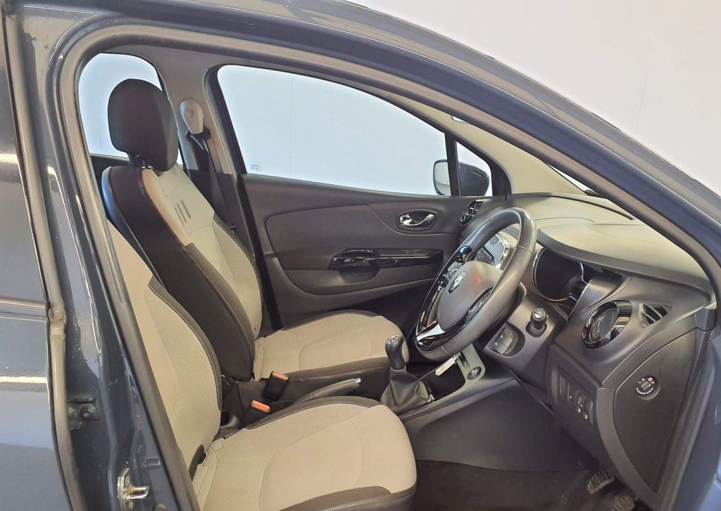 Used Renault Captur 2013 for sale - 78181287: Photo 2