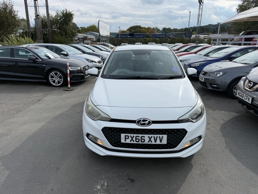 Used Hyundai i20 2016 for sale - 75998822: Photo 20
