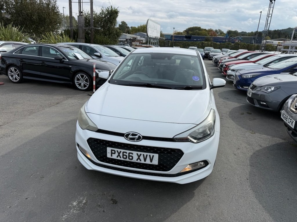 Used Hyundai i20 2016 for sale - 75998822: Photo 21