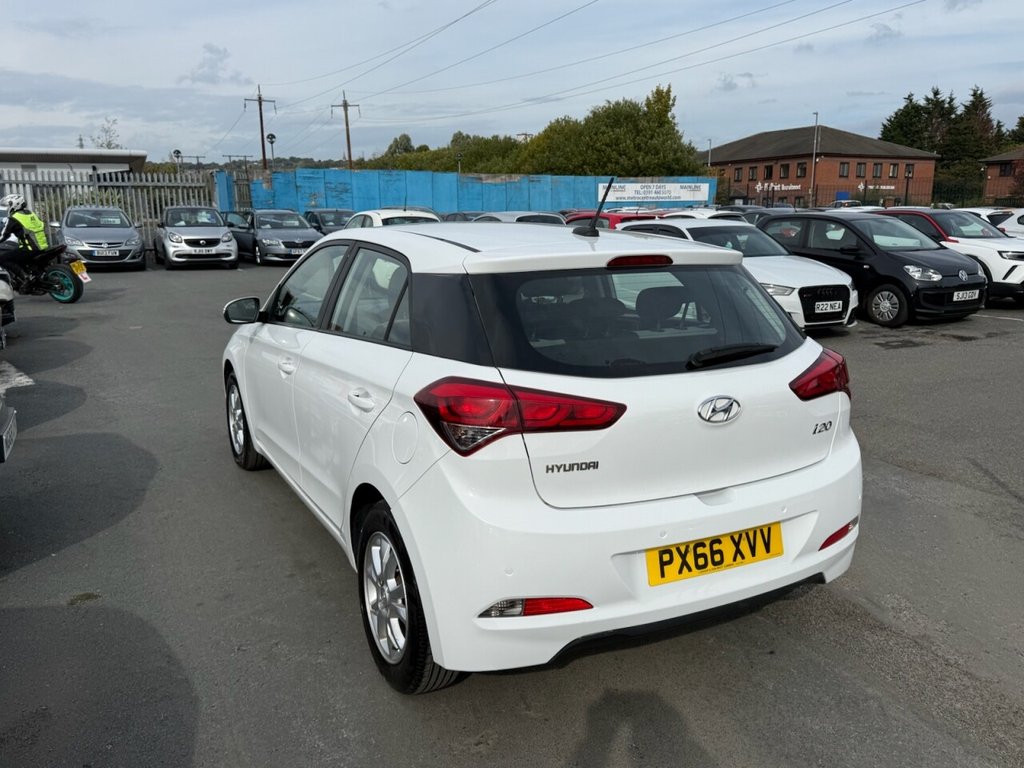 Used Hyundai i20 2016 for sale - 75998822: Photo 29