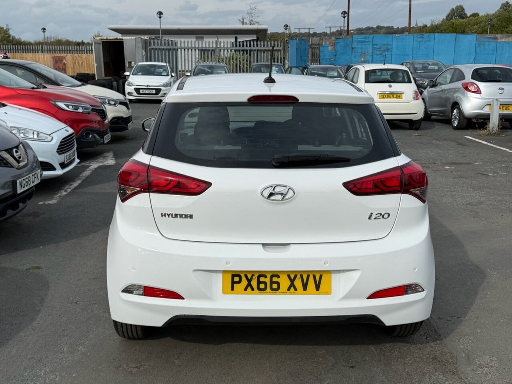 Used Hyundai i20 2016 for sale - 75998822: Photo 30