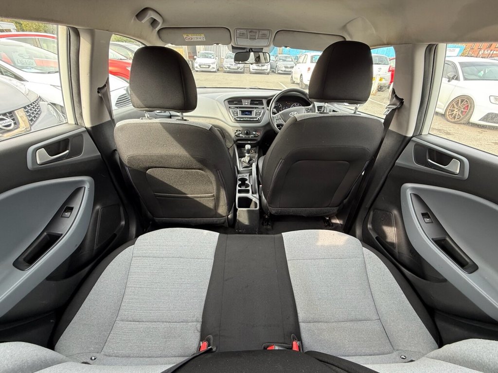 Used Hyundai i20 2016 for sale - 75998822: Photo 38