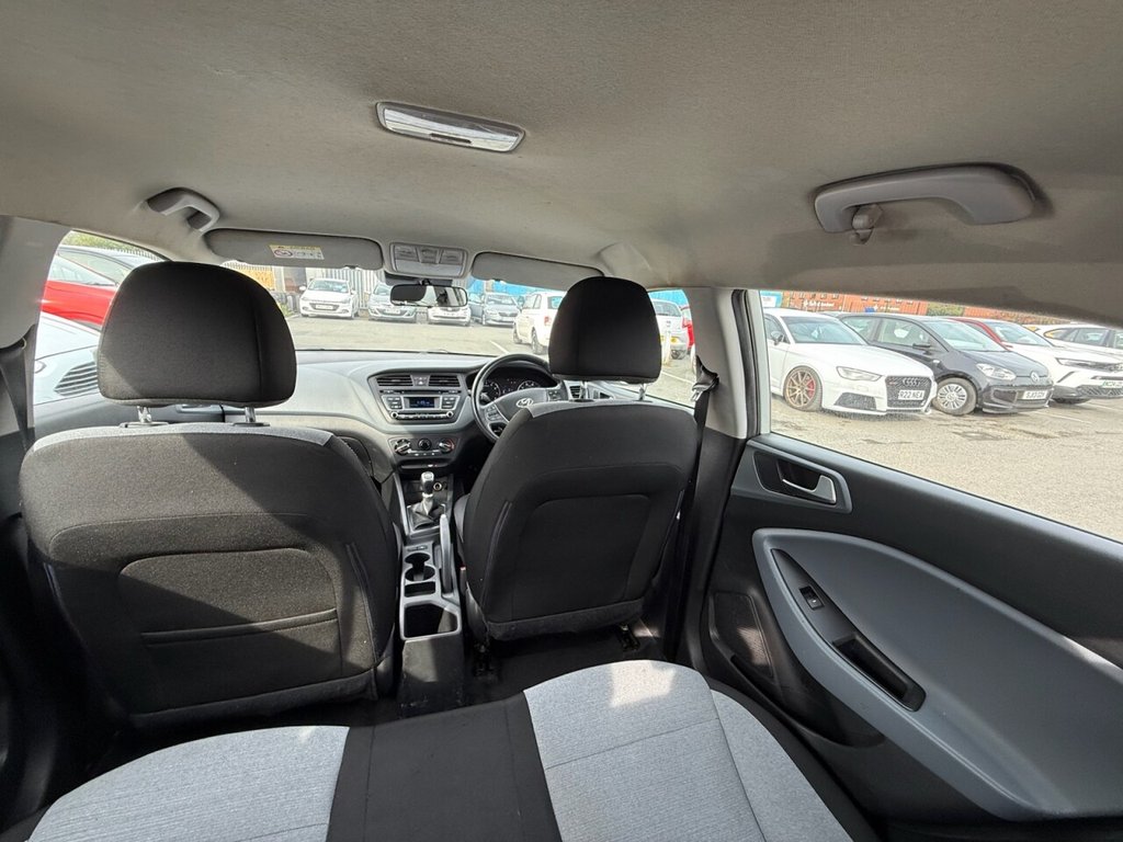 Used Hyundai i20 2016 for sale - 75998822: Photo 41