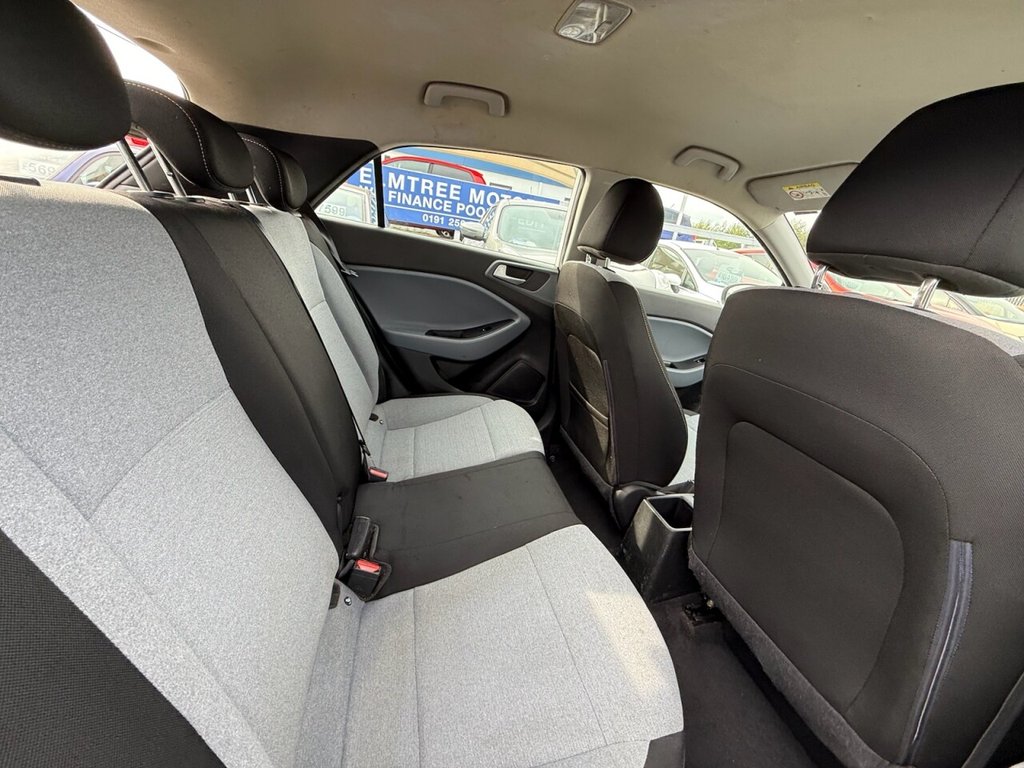 Used Hyundai i20 2016 for sale - 75998822: Photo 45