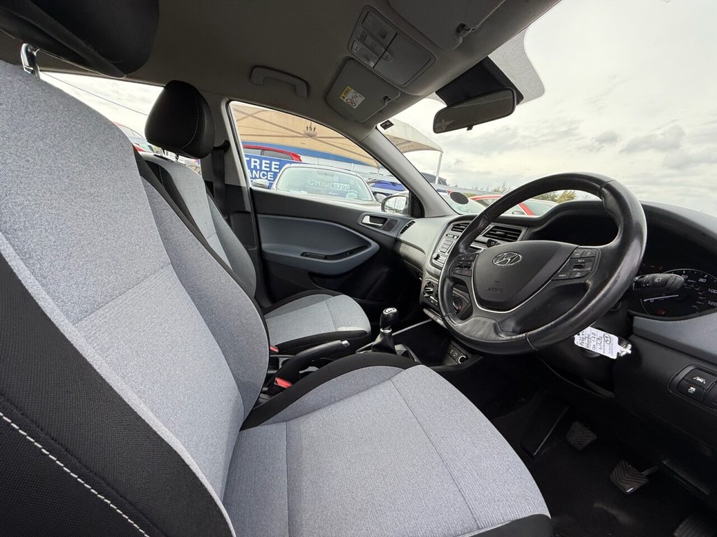 Used Hyundai i20 2016 for sale - 75998822: Photo 48