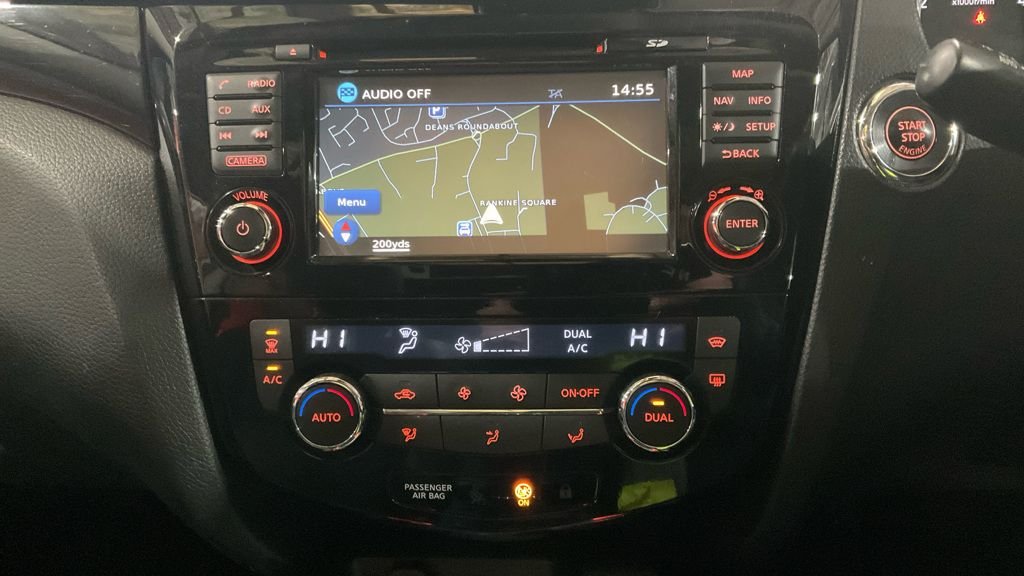 Used Nissan Qashqai 2016 for sale - 77328512: Photo 9