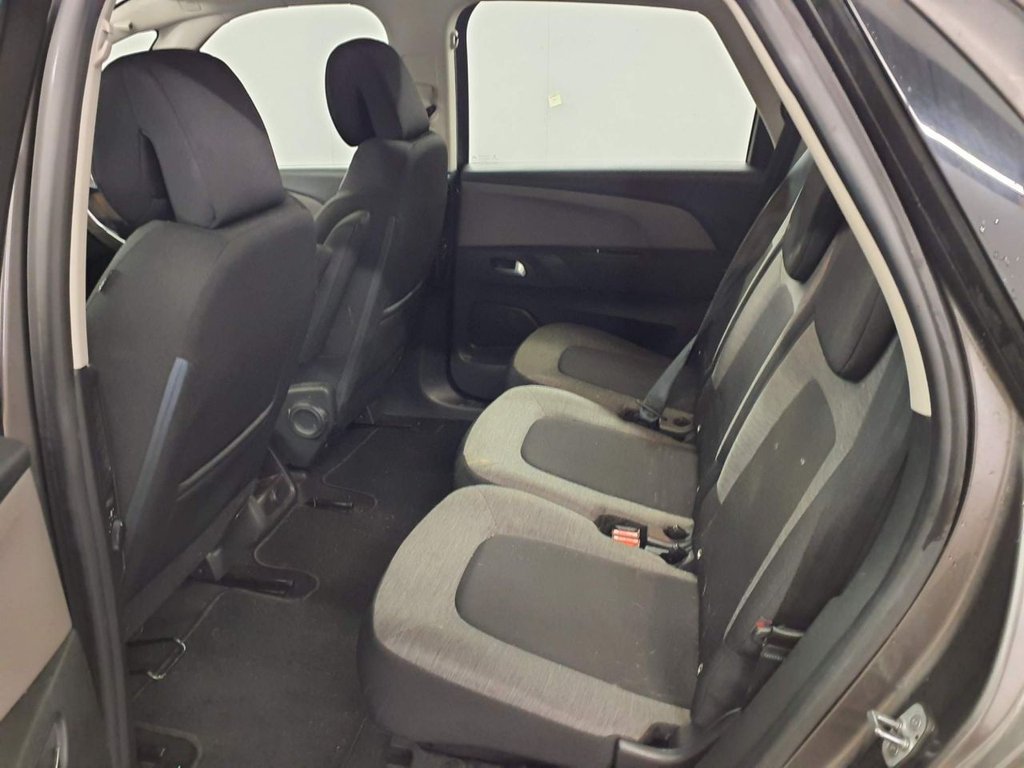 Used Citroen C4 2018 for sale - 77748828: Photo 9