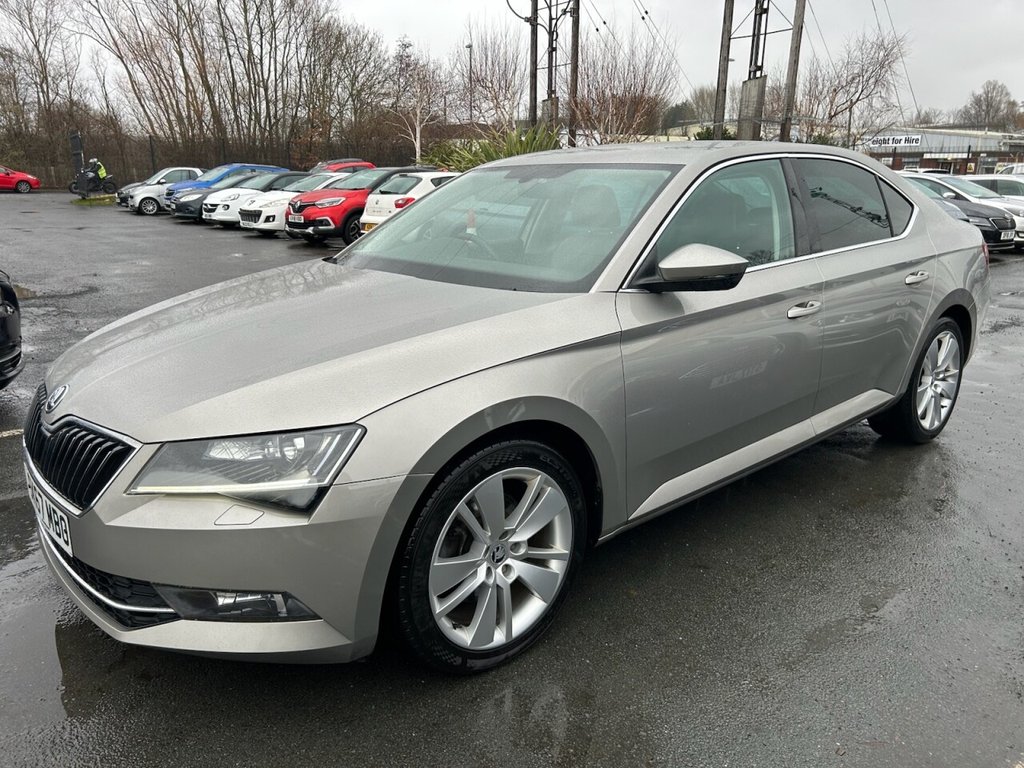 Used Skoda Superb 2017 for sale - 77692893: Photo 24
