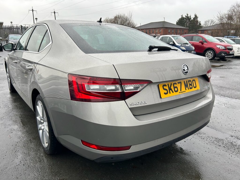 Used Skoda Superb 2017 for sale - 77692893: Photo 30